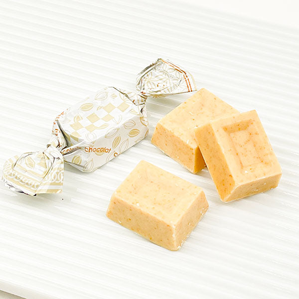 きな粉チョコレート缶